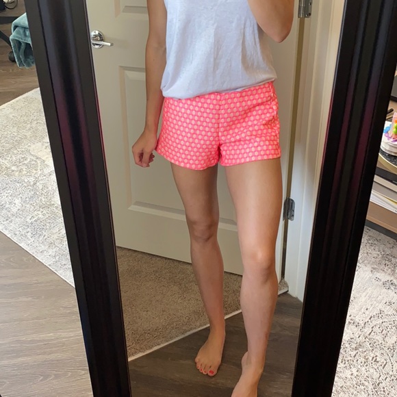 Lilly Pulitzer Shorts - Picture 1 of 2
